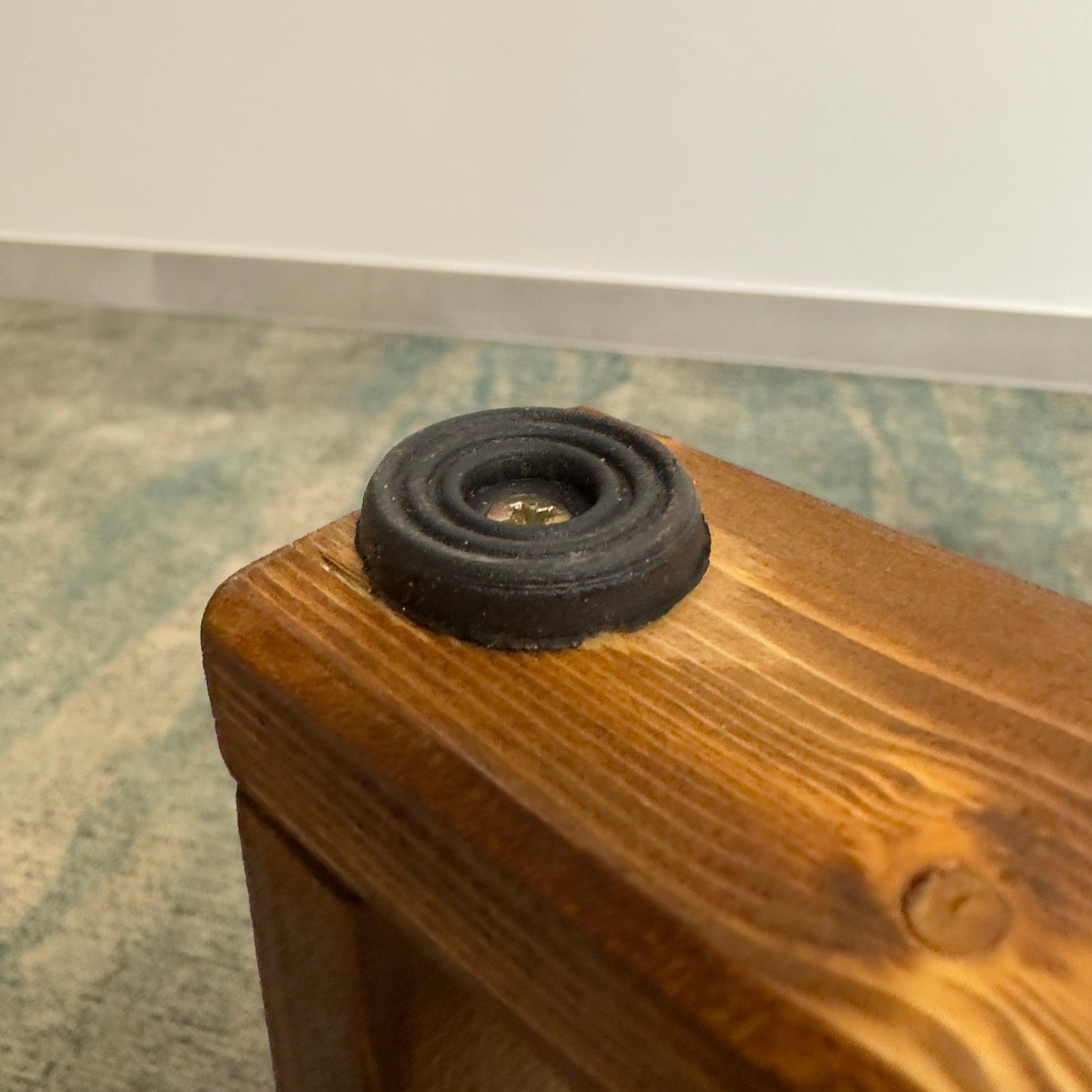 PP-Legno noce scuro - PET PROJECTS