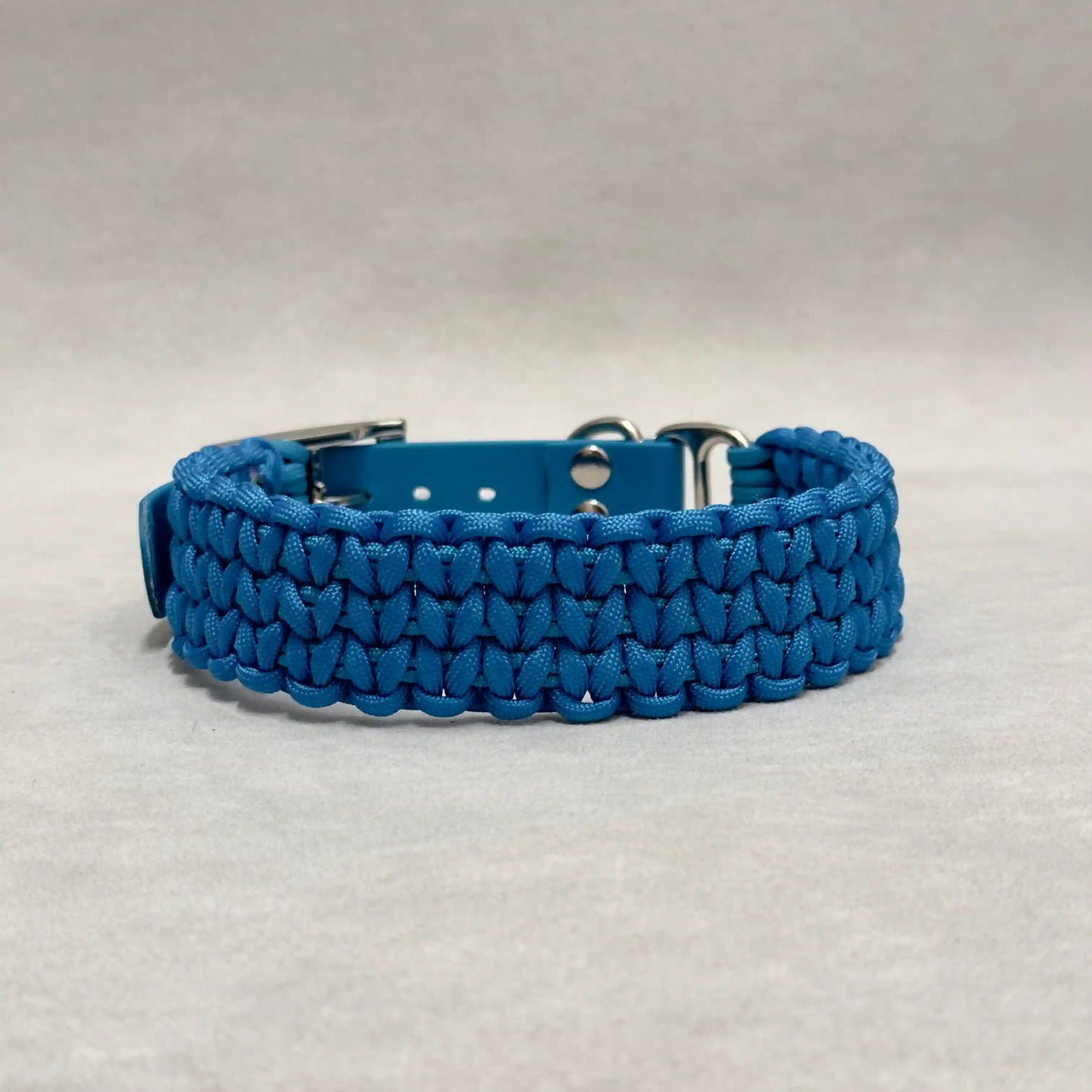 Wool braid collar (height 3.5 cm)