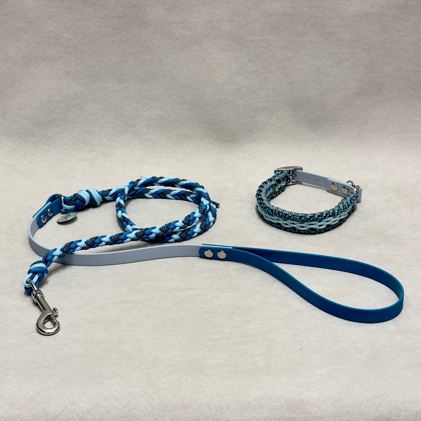 Herringbone paracord and biothane braided leash 16mm