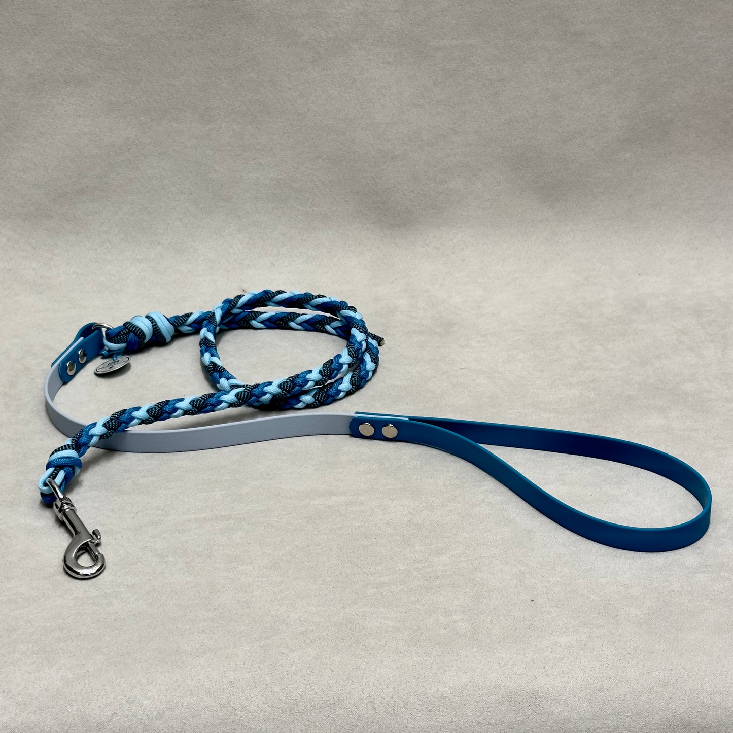 Herringbone paracord and biothane braided leash 16mm